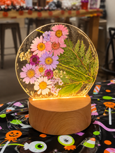 11/4/26-Resin Floral Table Lights